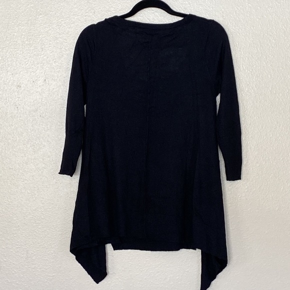 CLUB MONACO| 3/4 sleeve sweater top - Picture 9 of 14